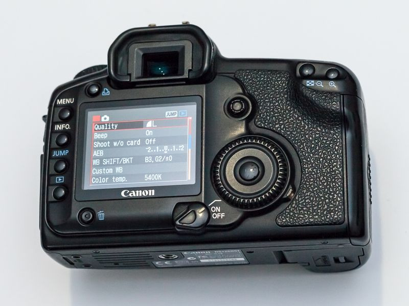 Фотоаппарат canon 5D mark ii body